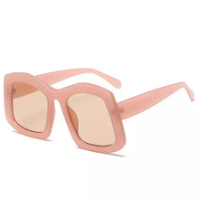 Load image into Gallery viewer, Missy Oversized Sunglasses
